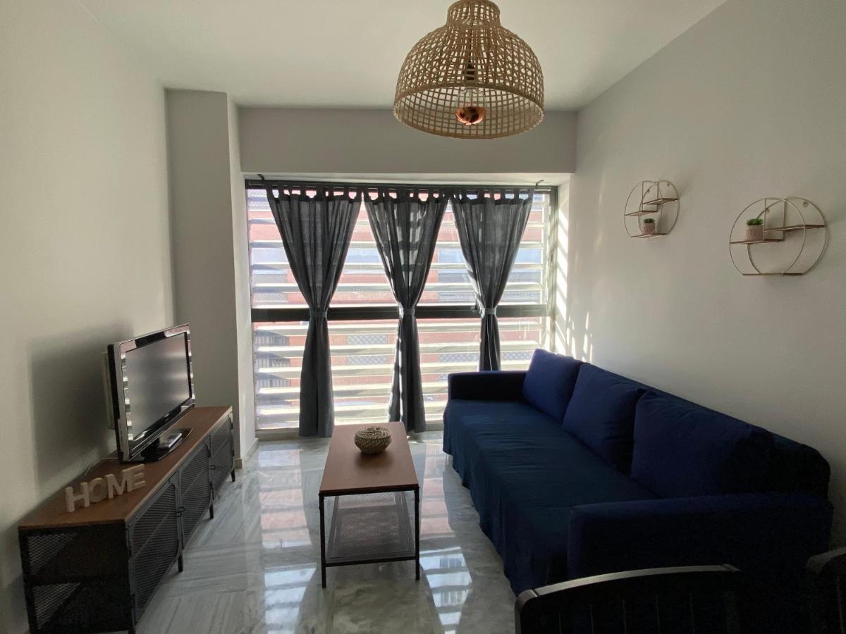 Appartement Quattro Triana En Salado à Séville Extérieur photo